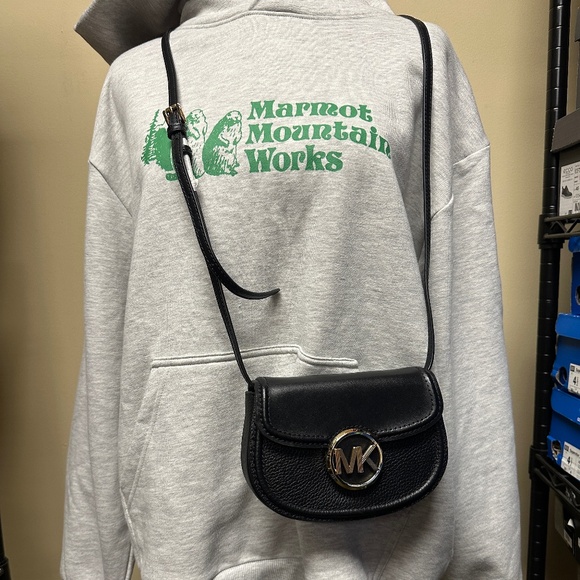 NWT! MK Michael Kors Fulton Leather Small Belt Bag Crossbody In Black 35F9GFTN1J - Picture 7 of 7